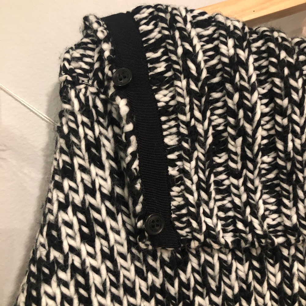Marciano | Chunky Knit Turtle Neck Sweater S - Picture 7 of 8